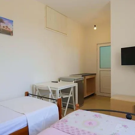 Apartment Servet Ksamil